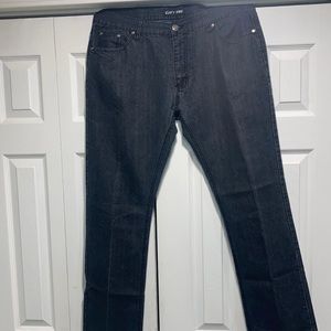 Men’s black washed jeans